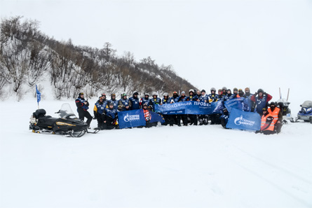 OJSC Severneftegazprom Participated in a Snowmobile Race Dedicated to the Anniversaries of Yamal-Nenets Autonomous Region and Novy Urengoy town